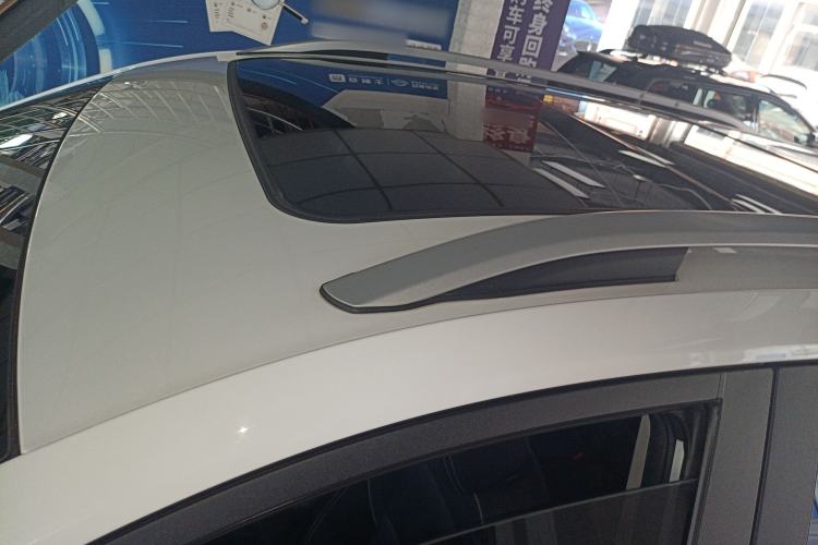 Used Chevrolet Trax 2021 325T Automatic Sport Edition China VI Standard Roof