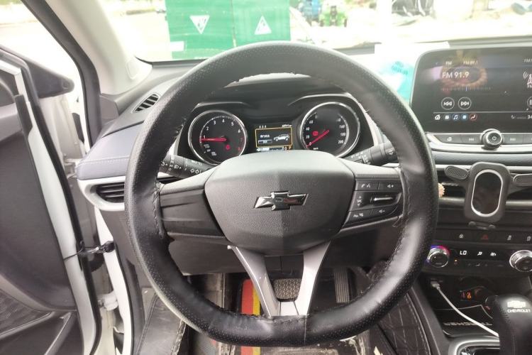 Used Chevrolet Trax 2021 325T Automatic Fun Edition China VI Standard Steering Wheel