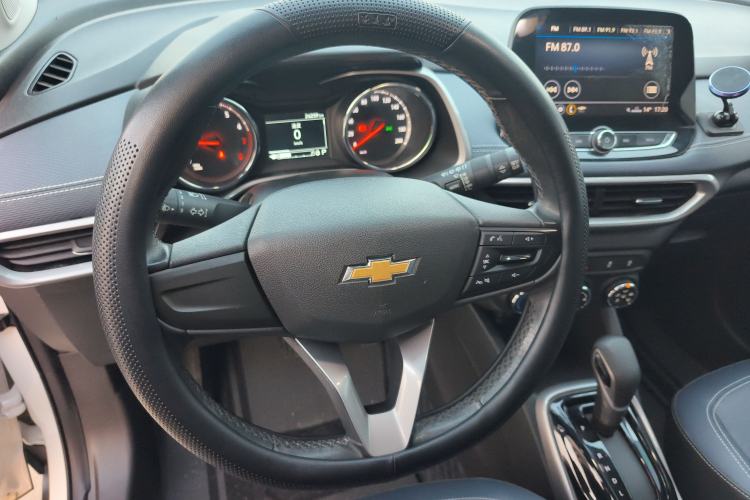 Used Chevrolet Trax 2021 325T Automatic Fun Edition China VI Standard Steering Wheel