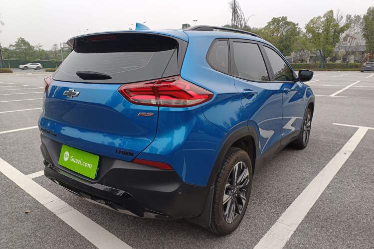 Used Chevrolet Trax 2022 Encore RS 1.5T CVT CoolPro Exterior 3