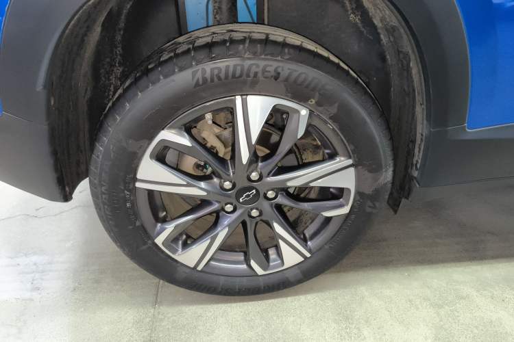 Used Chevrolet Trax 2022 Encore RS 1.5T CVT CoolMAX Exterior 4