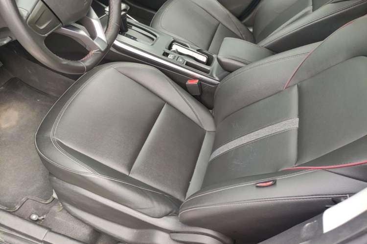 Used Chevrolet Trax 2022 Encore RS 1.5T CVT Cool Left Front Seat