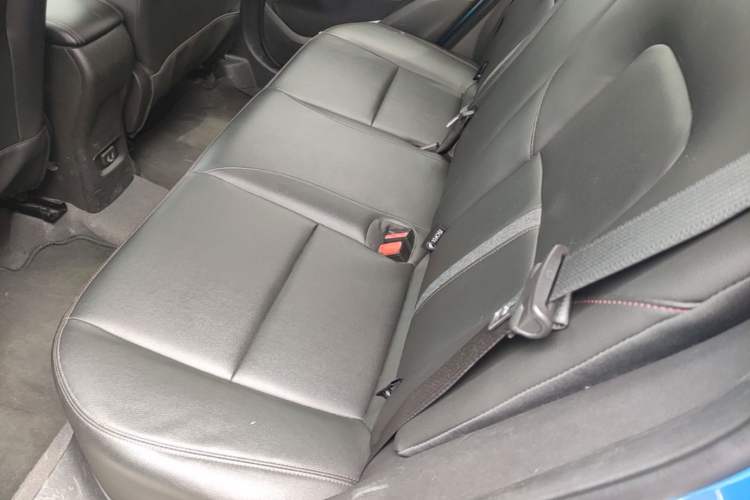 Used Chevrolet Trax 2022 Encore RS 1.5T CVT Cool Left Rear Seat