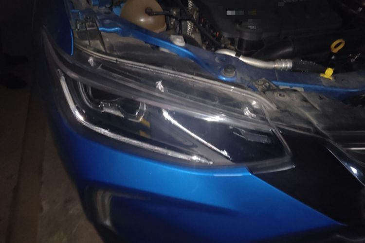 Used Chevrolet Trax 2022 Encore RS 1.5T CVT CoolMAX Right Front Headlight