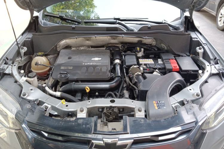 Used Chevrolet Trax 2022 Encore RS 1.5T CVT CoolPro Engine Bay