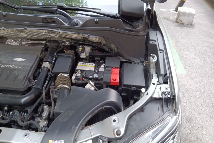 Used Chevrolet Trax 2022 Encore RS 1.5T CVT CoolPro Engine Bay Left
