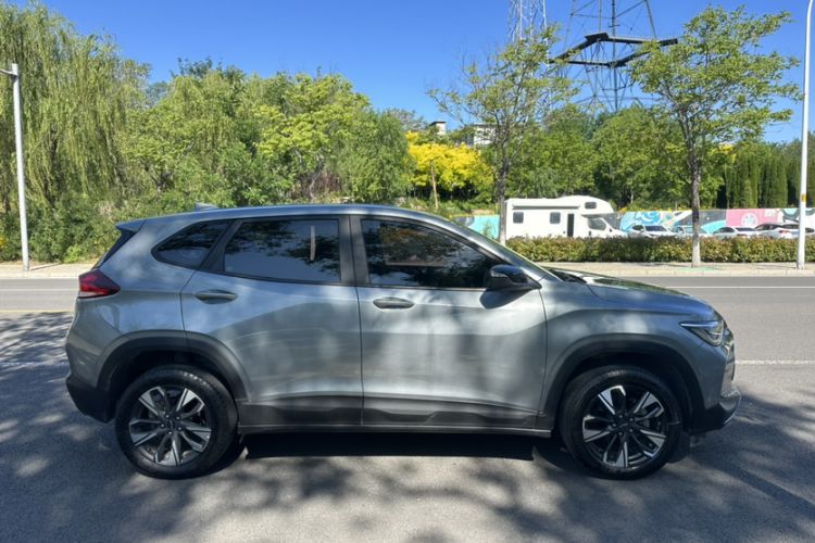 Used Chevrolet Trax 2022 Encore RS 1.5T CVT Cool Exterior 5
