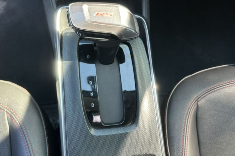 Used Chevrolet Trax 2022 Encore RS 1.5T CVT Cool Gear Lever
