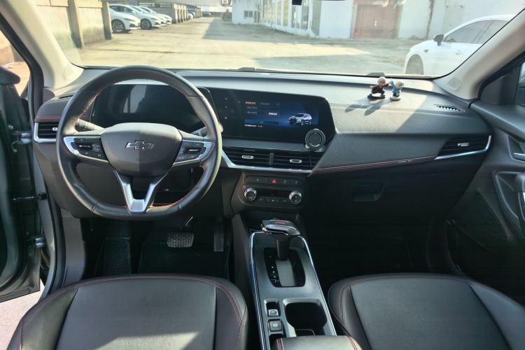 Used Chevrolet Trax 2022 Encore RS 1.5T CVT CoolPro Interior 6