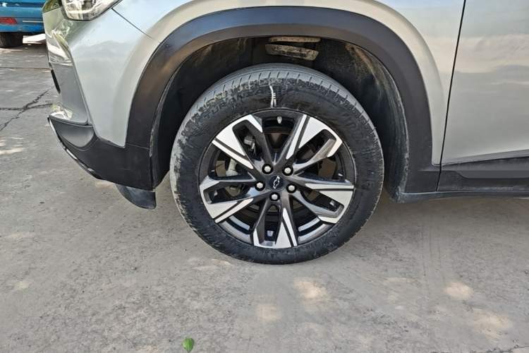 Used Chevrolet Trax 2022 Encore RS 1.5T CVT Cool Left Front Wheel Hub