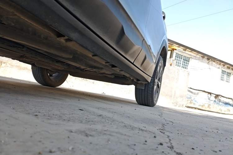 Used Chevrolet Trax 2022 Encore RS 1.5T CVT Cool Left Side Sill