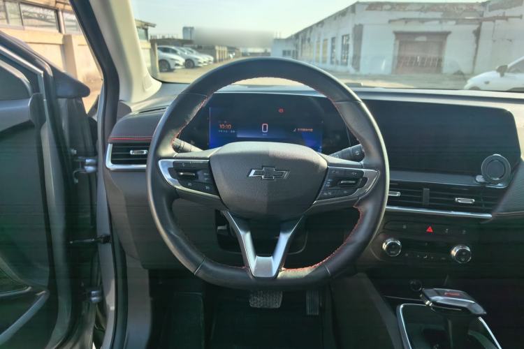 Used Chevrolet Trax 2022 Encore RS 1.5T CVT CoolPro Steering Wheel