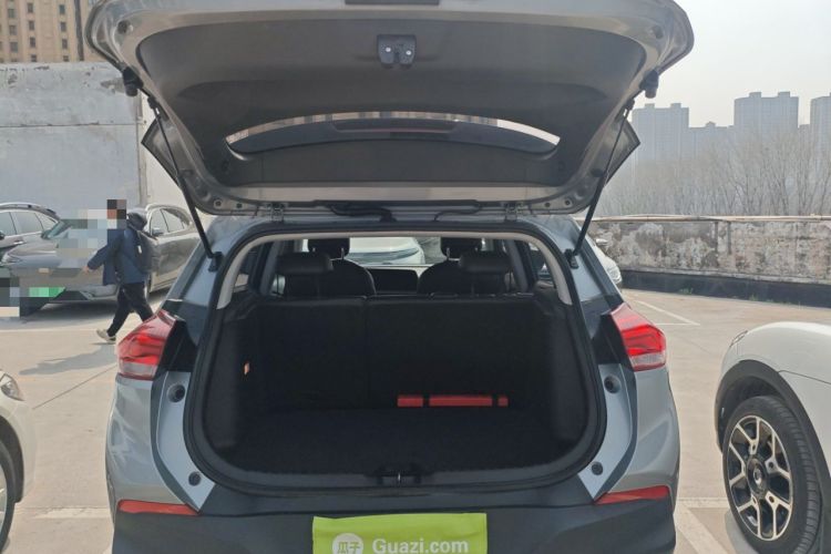 Used Chevrolet Trax 2022 Encore RS 1.5T CVT Cool Trunk