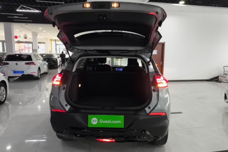 Used Chevrolet Trax 2022 Encore RS 1.5T CVT Cool Trunk
