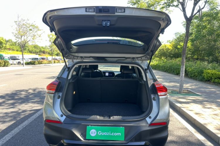Used Chevrolet Trax 2022 Encore RS 1.5T CVT Cool Trunk