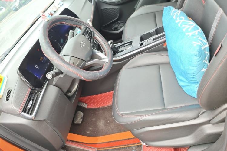 Used Chevrolet Trax 2022 Encore RS 1.5T CVT Cool Left Front Seat