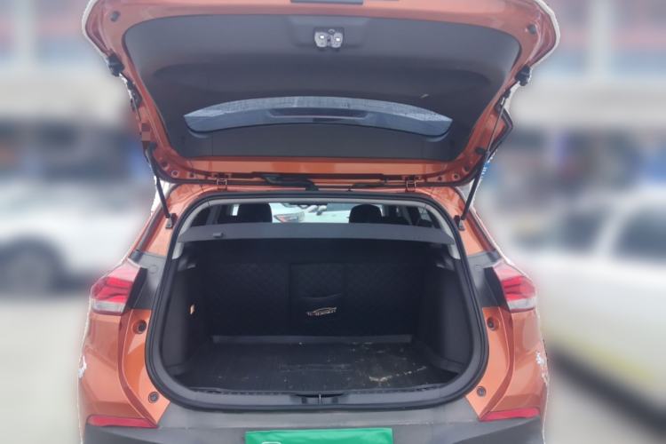 Used Chevrolet Trax 2022 Encore RS 1.5T CVT CoolPro Trunk