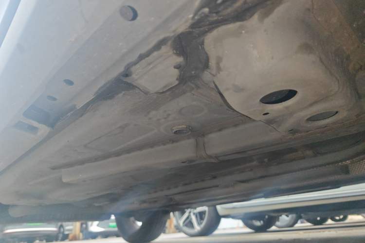 Used Chevrolet Trax 2022 Encore RS 1.5T CVT CoolPro Chassis Front Right