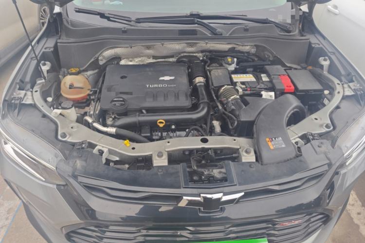 Used Chevrolet Trax 2022 Encore RS 1.5T CVT CoolPro Engine Bay