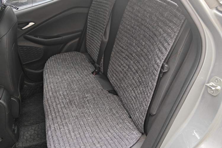 Used Chevrolet Trax 2022 Encore RS 1.5T CVT Cool Left Rear Seat