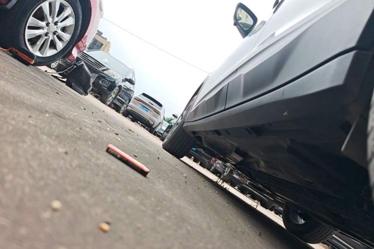 Used Chevrolet Trax 2022 Encore RS 1.5T CVT Cool Left Side Sill
