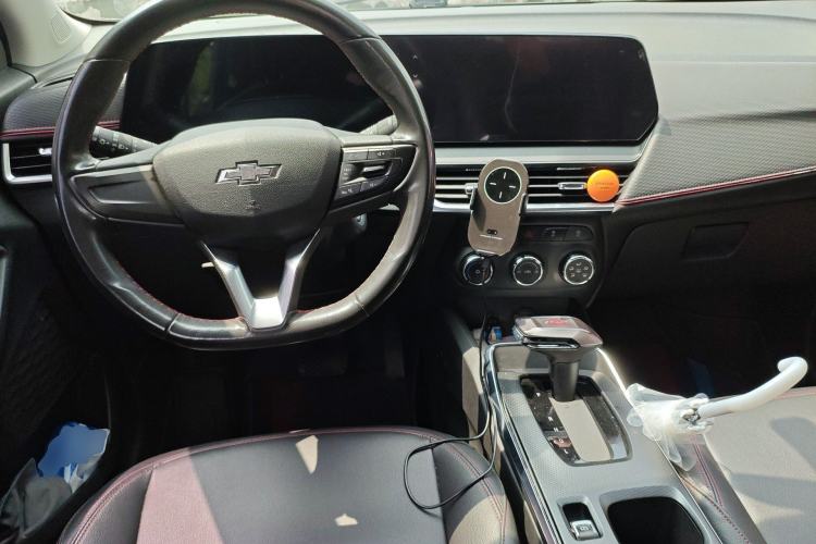 Used Chevrolet Trax 2022 Encore RS 1.5T CVT Cool Steering Wheel