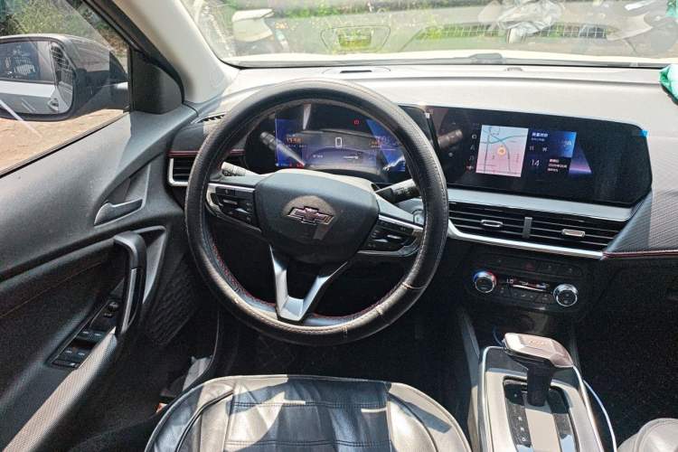 Used Chevrolet Trax 2022 Encore RS 1.5T CVT CoolPro Steering Wheel