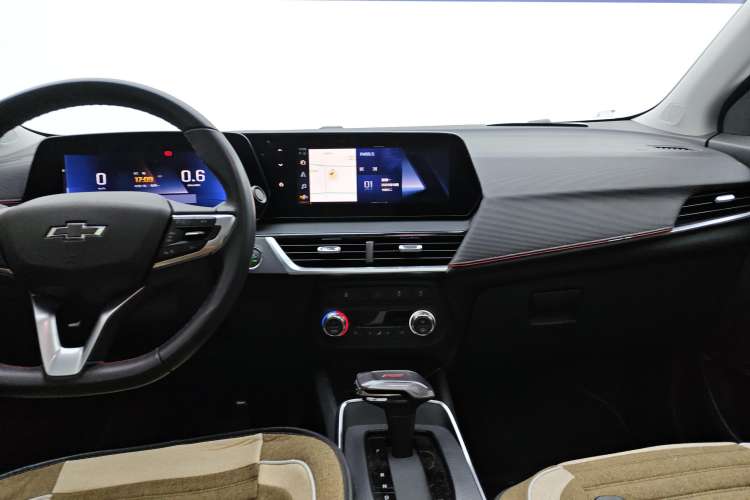 Used Chevrolet Trax 2022 Encore RS 1.5T CVT CoolPro Audio And AC Panel