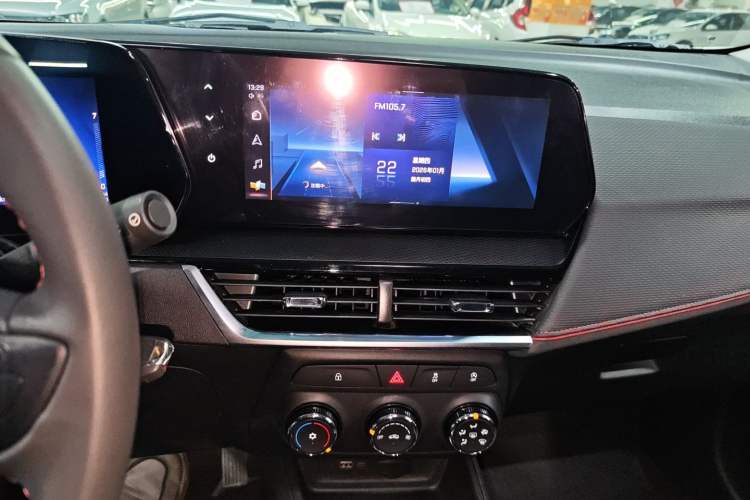 Used Chevrolet Trax 2022 Encore RS 1.5T CVT Cool Audio And AC Panel