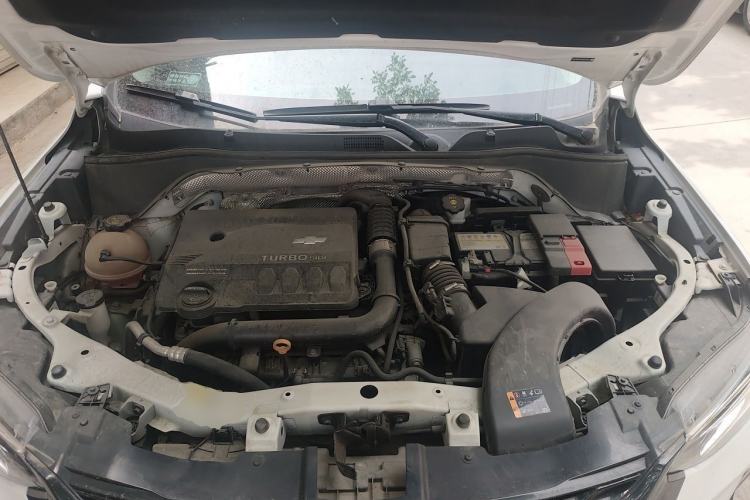Used Chevrolet Trax 2022 Encore RS 1.5T CVT CoolMAX Engine Bay