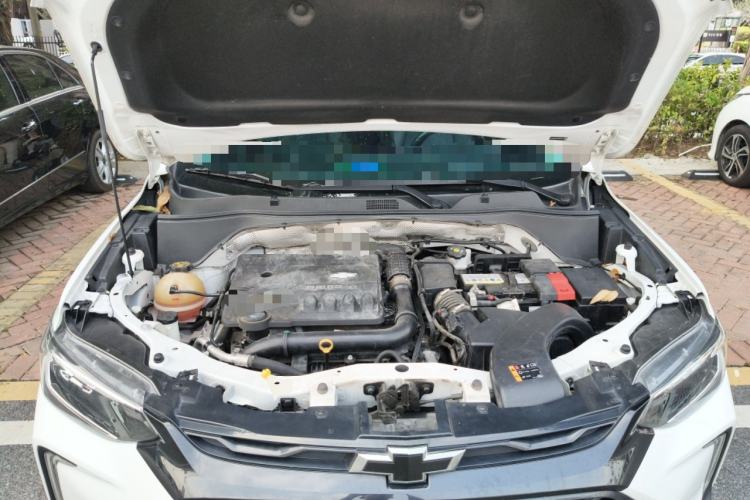 Used Chevrolet Trax 2022 Encore RS 1.5T CVT Cool Engine Bay