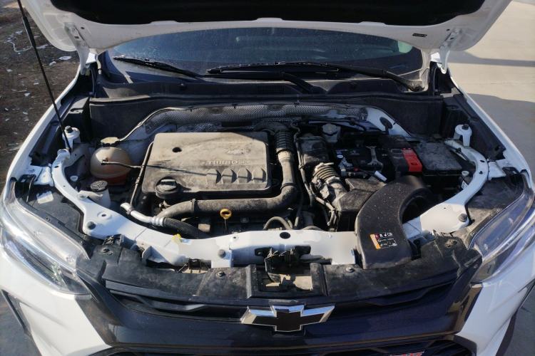 Used Chevrolet Trax 2022 Encore RS 1.5T CVT Cool Engine Bay