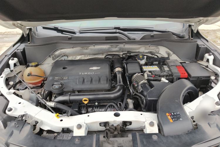 Used Chevrolet Trax 2022 Encore RS 1.5T CVT CoolPro Engine Bay