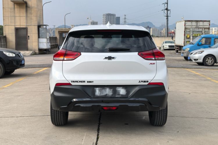 Used Chevrolet Trax 2022 Encore RS 1.5T CVT Cool Exterior 3