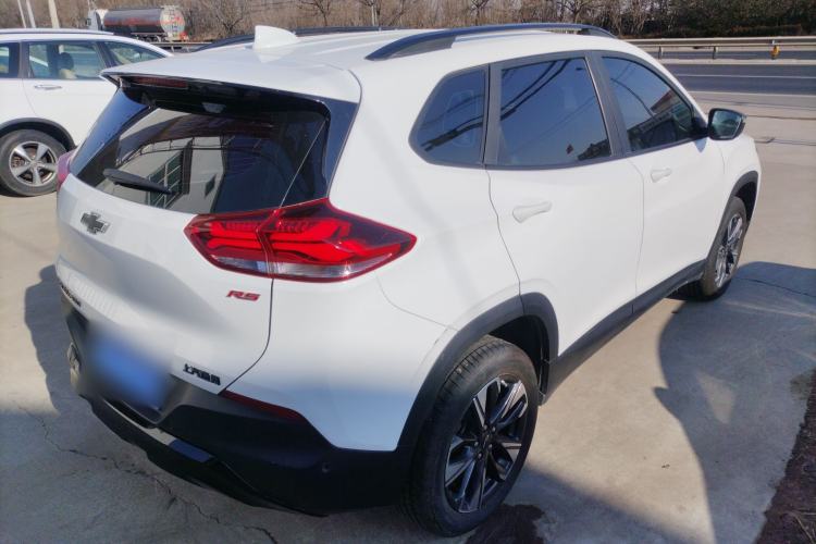 Used Chevrolet Trax 2022 Encore RS 1.5T CVT Cool Exterior 5