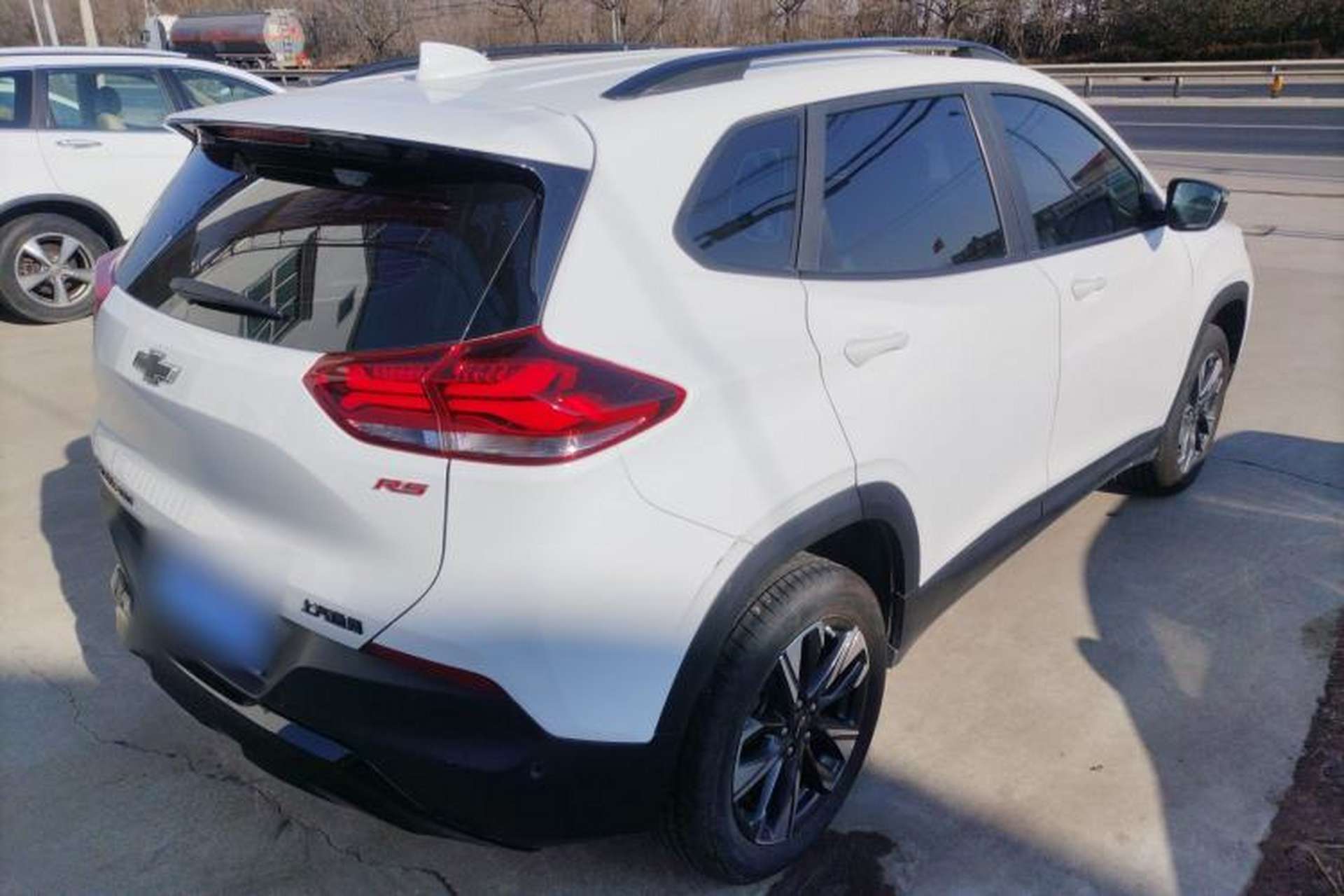 Used Chevrolet Trax 2022 Encore RS 1.5T CVT Cool Exterior 5