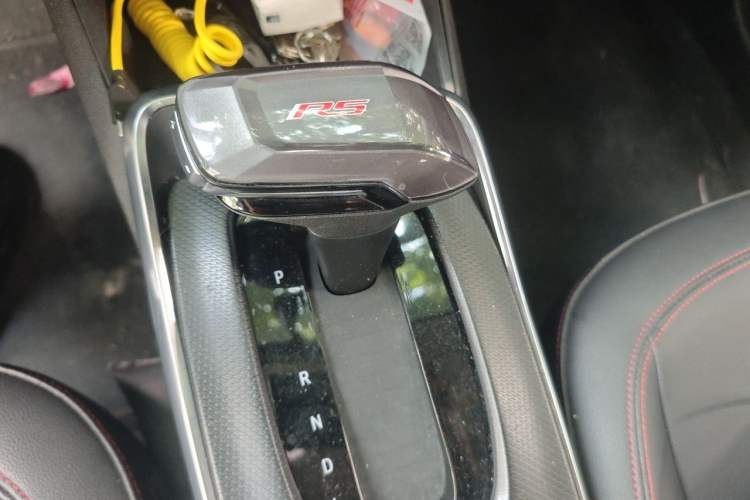 Used Chevrolet Trax 2022 Encore RS 1.5T CVT Cool Gear Lever