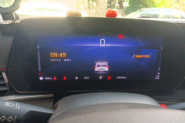 Used Chevrolet Trax 2022 Encore RS 1.5T CVT CoolPro Instrument Cluster