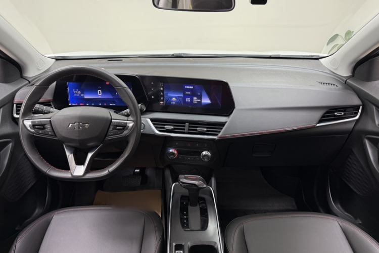 Used Chevrolet Trax 2022 Encore RS 1.5T CVT CoolPro Interior 3