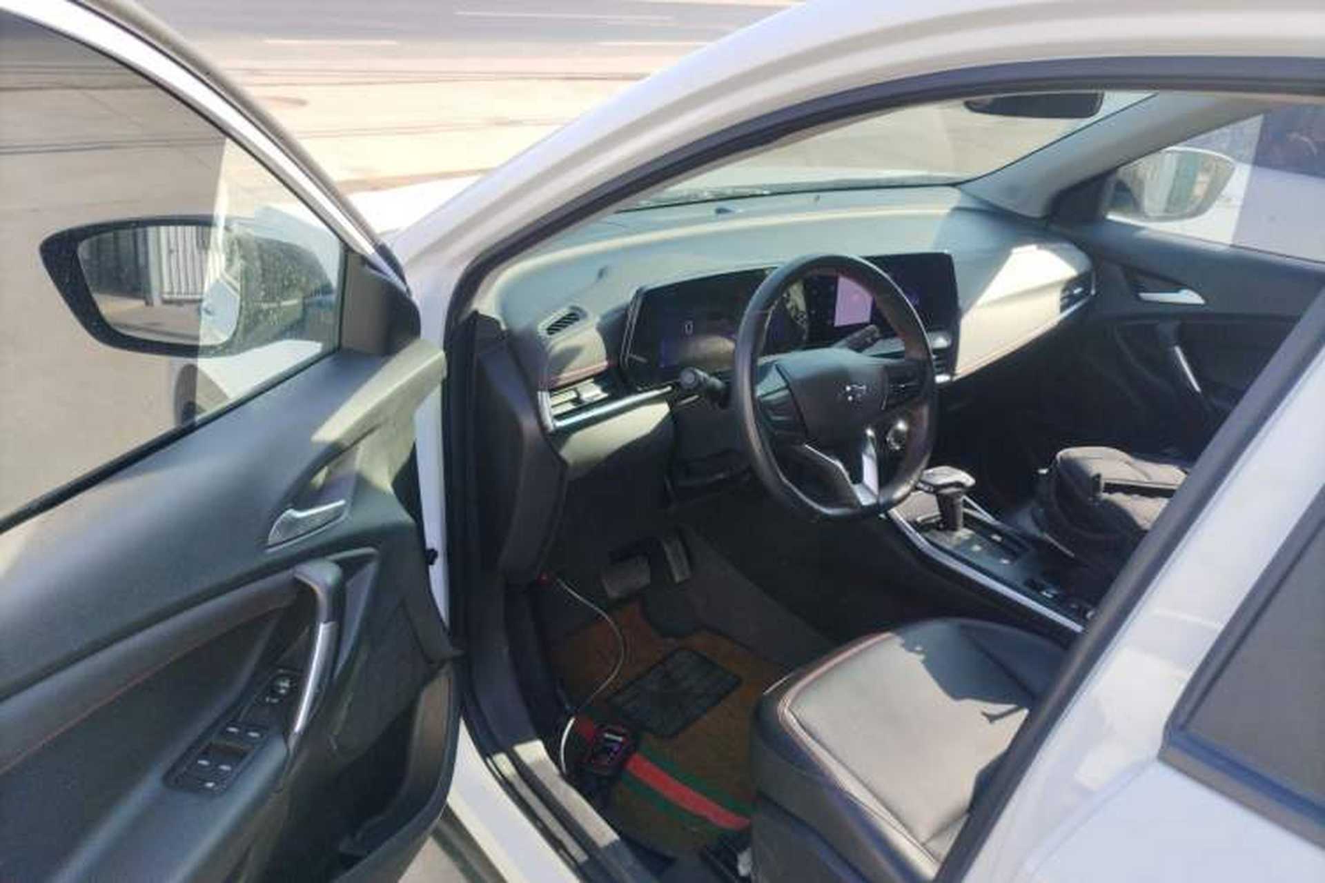 Used Chevrolet Trax 2022 Encore RS 1.5T CVT Cool Interior 3
