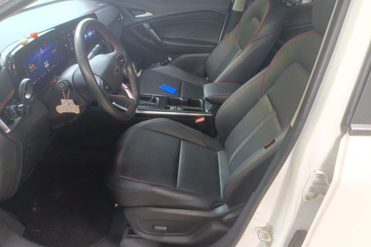 Used Chevrolet Trax 2022 Encore RS 1.5T CVT CoolPro Left Front Seat
