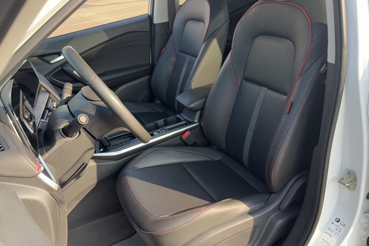 Used Chevrolet Trax 2022 Encore RS 1.5T CVT CoolPro Left Front Seat