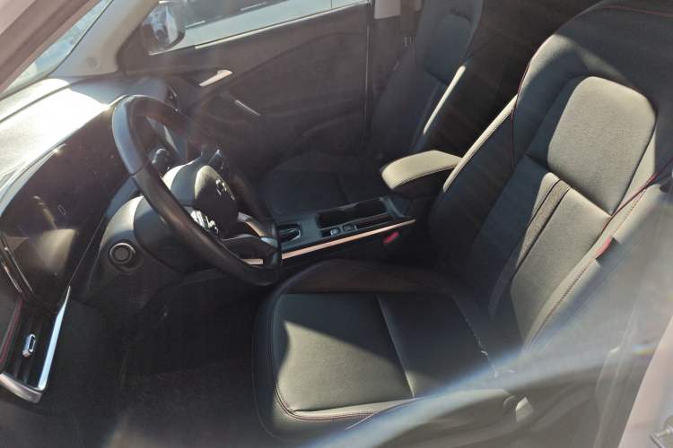 Used Chevrolet Trax 2022 Encore RS 1.5T CVT CoolPro Left Front Seat