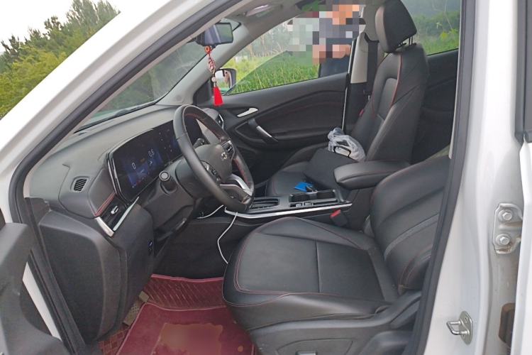 Used Chevrolet Trax 2022 Encore RS 1.5T CVT CoolPro Left Front Seat