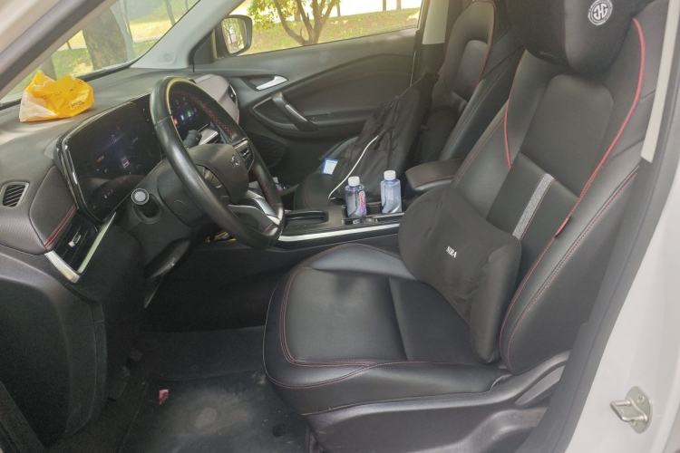 Used Chevrolet Trax 2022 Encore RS 1.5T CVT Cool Left Front Seat