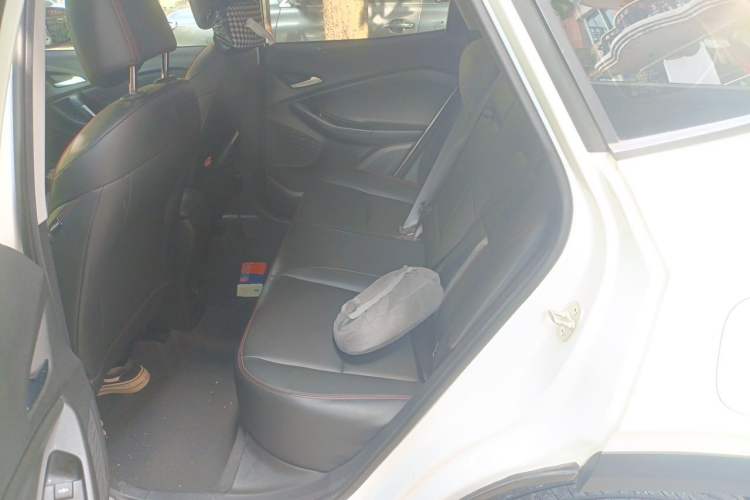 Used Chevrolet Trax 2022 Encore RS 1.5T CVT CoolPro Left Rear Seat