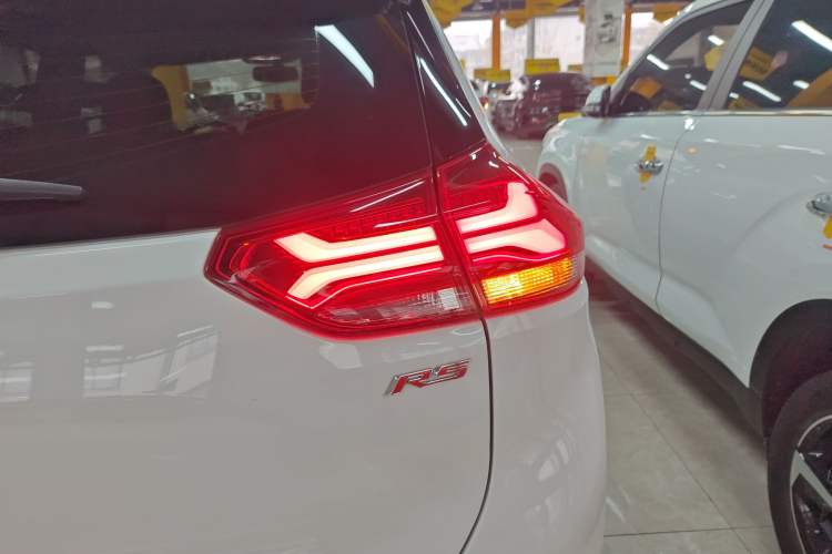 Used Chevrolet Trax 2022 Encore RS 1.5T CVT Cool Right Rear Taillight