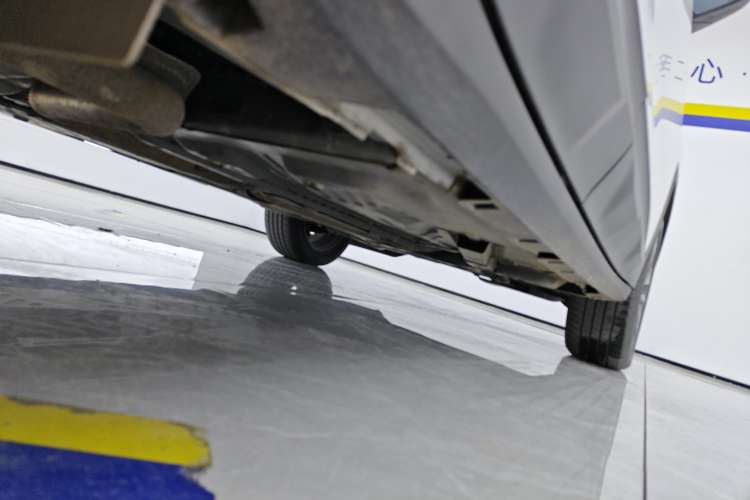Used Chevrolet Trax 2022 Encore RS 1.5T CVT CoolPro Right Side Sill