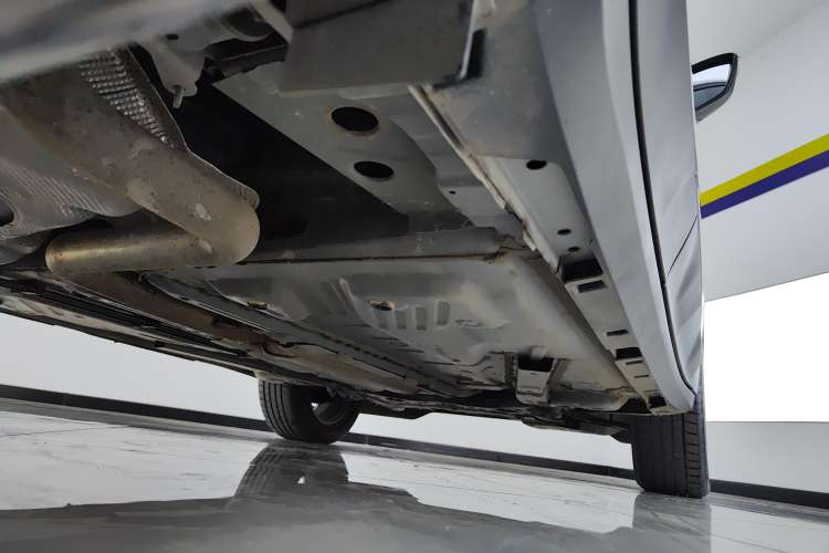 Used Chevrolet Trax 2022 Encore RS 1.5T CVT CoolPro Right Side Sill