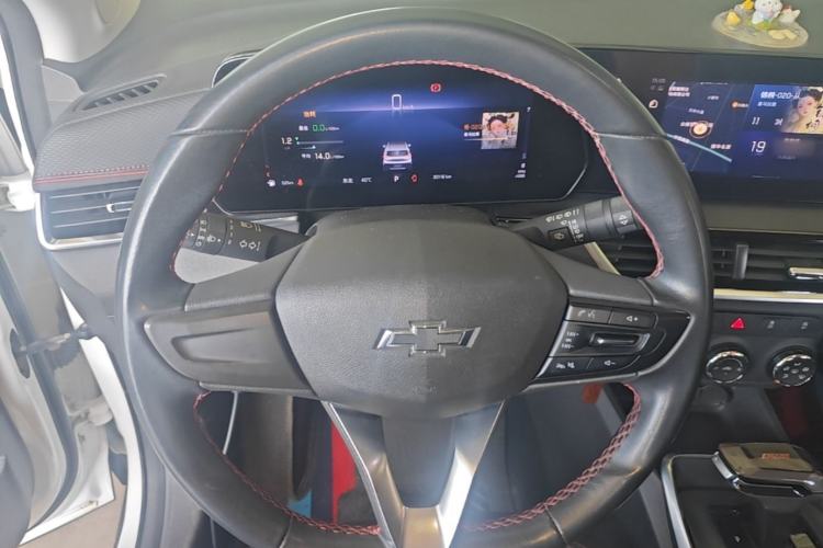 Used Chevrolet Trax 2022 Encore RS 1.5T CVT Cool Steering Wheel